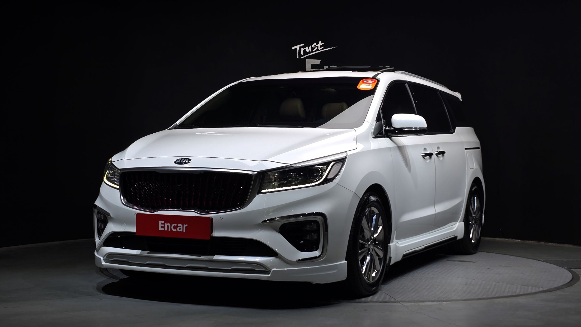 KIA CARNIVAL 2019