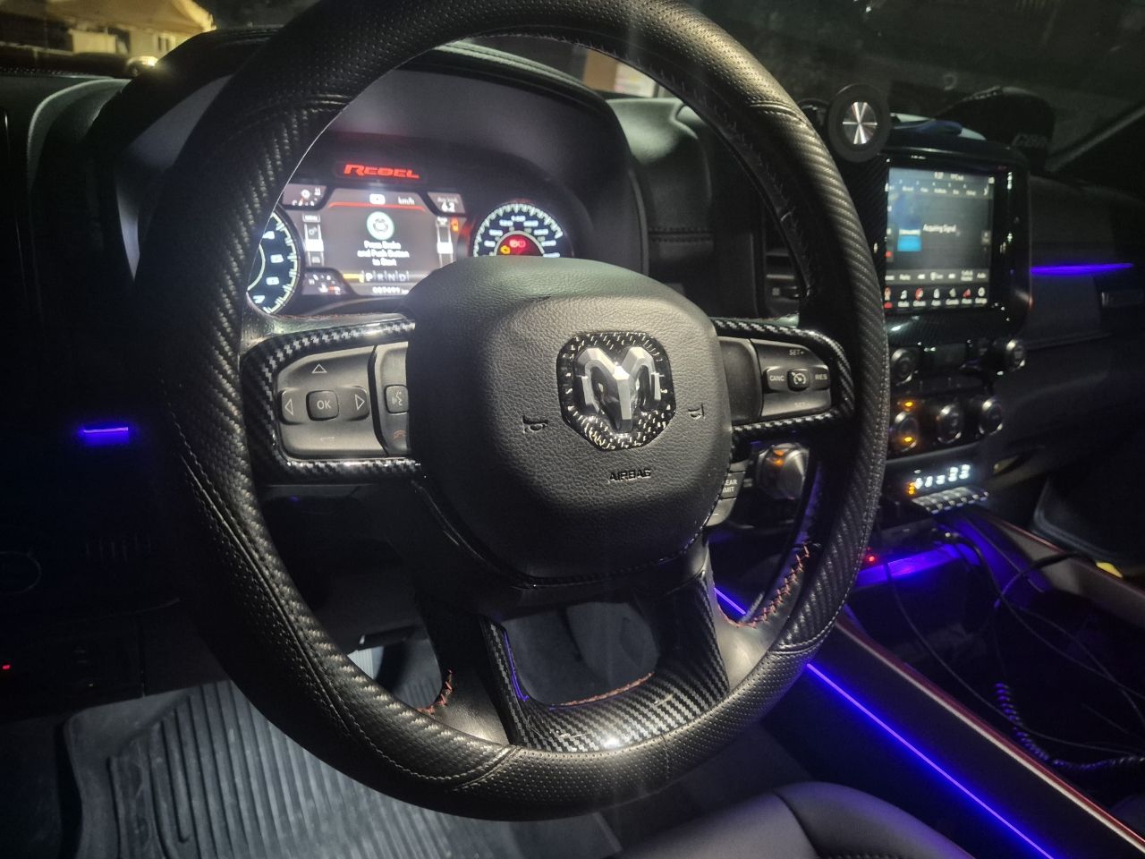DODGE RAM PICK UP