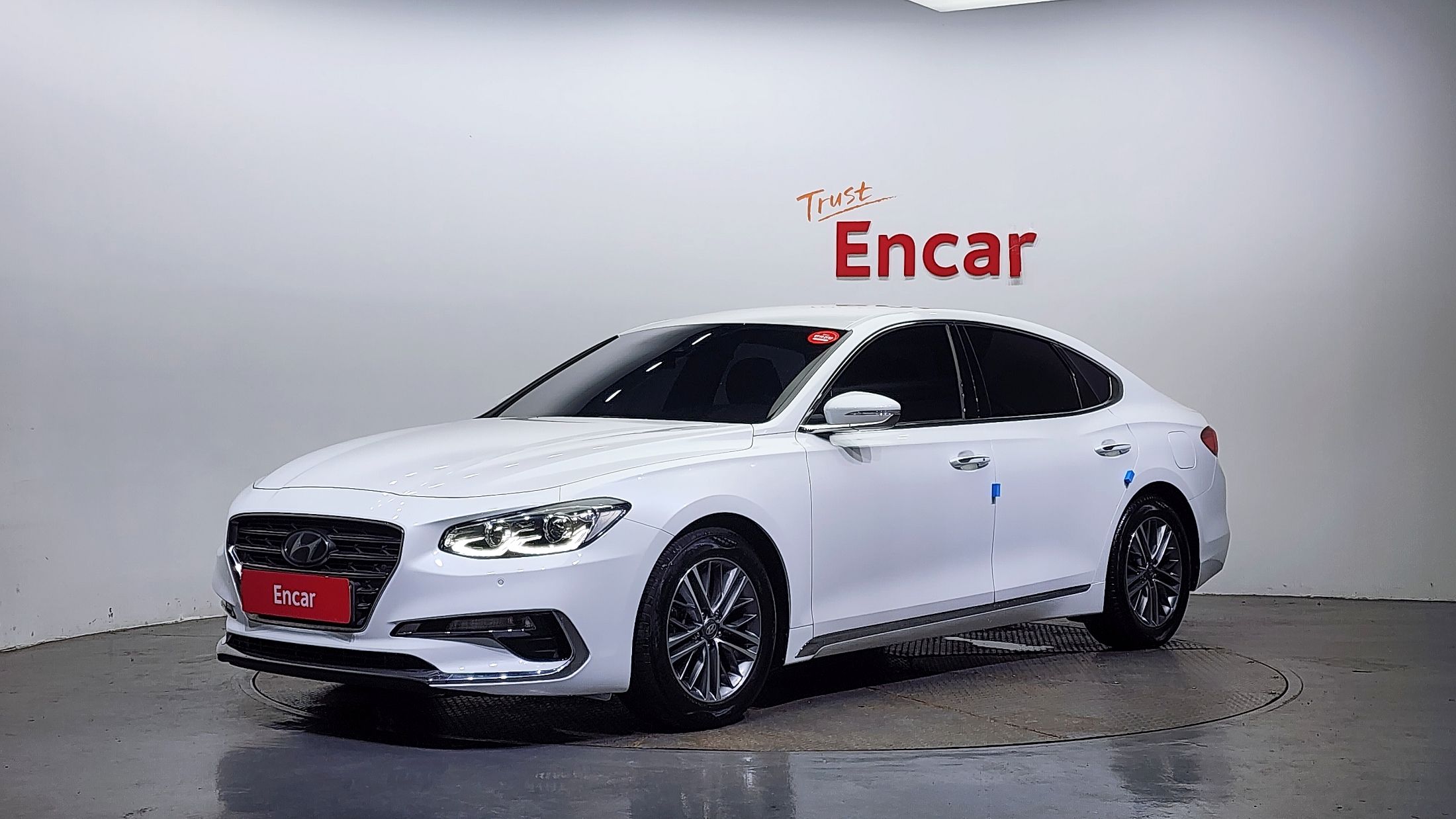 HYUNDAI GRANDEUR IG 2017