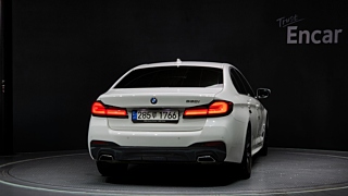 BMW 5-SERIES G30 2021