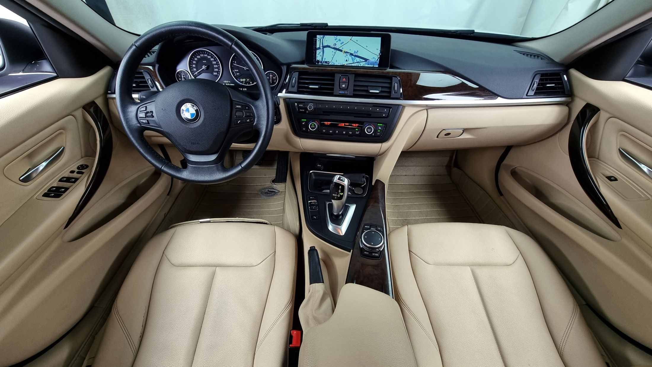 BMW 3-SERIES F30 2015