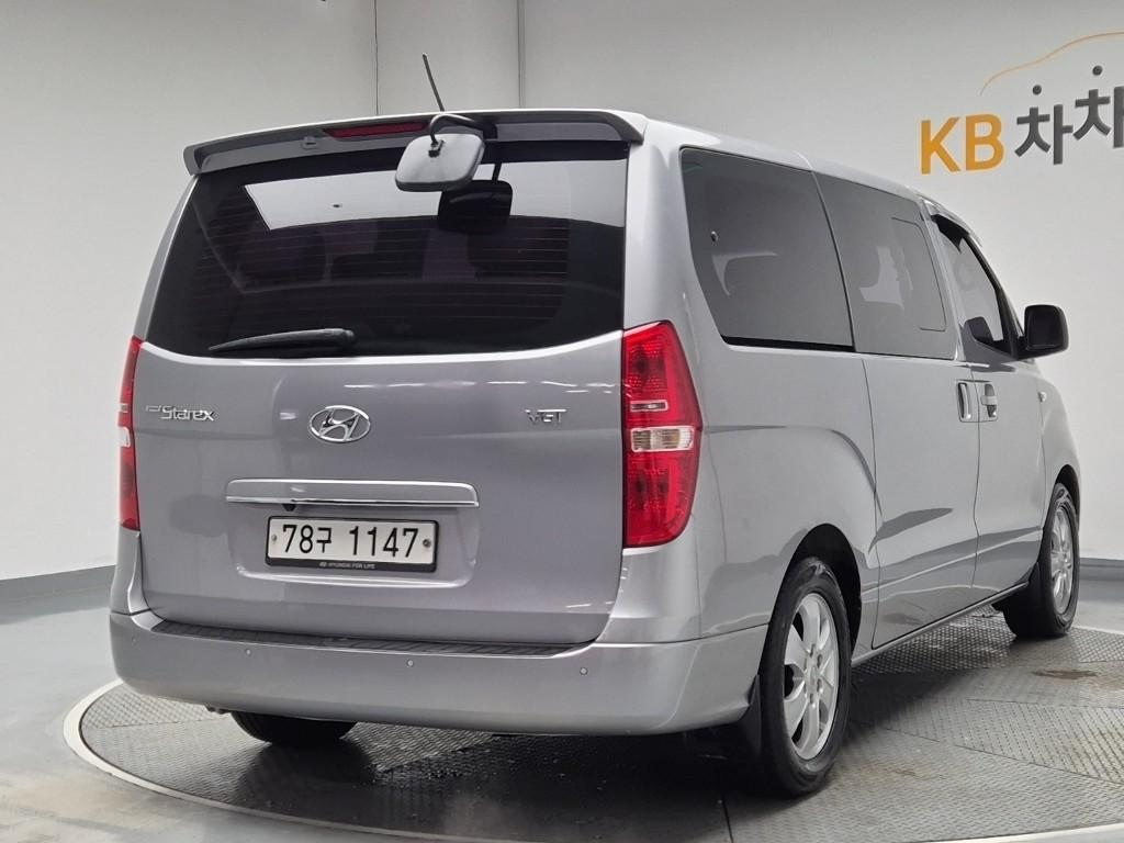 HYUNDAI STAREX GRAND 2018