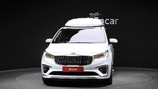 KIA CARNIVAL 2018