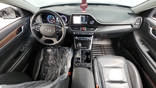 HYUNDAI GRANDEUR IG HYBRID 2019