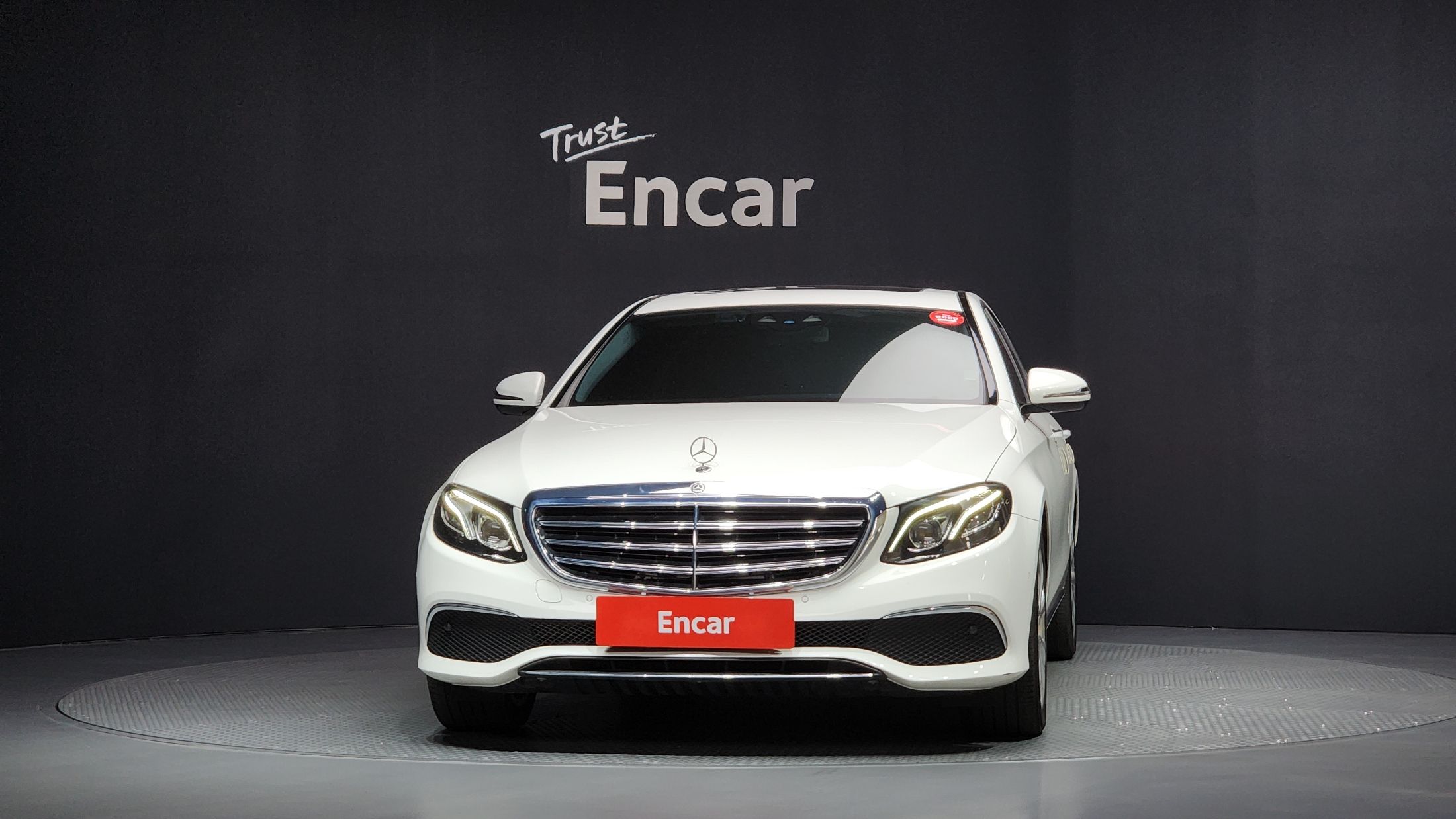 MERCEDES BENZ E-CLASS W213 2017