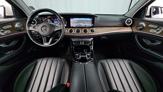 MERCEDES BENZ E-CLASS W213 2017