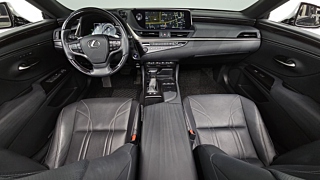LEXUS ES300H 2020