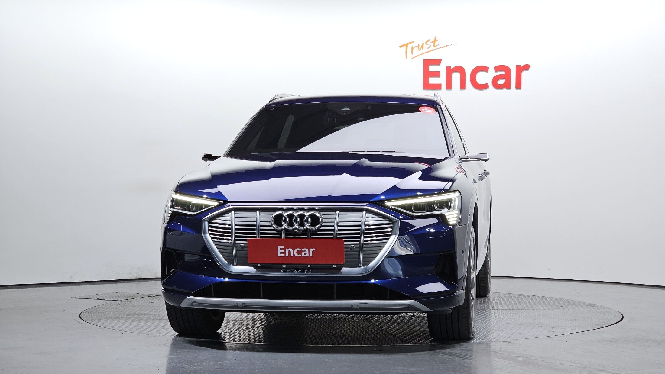 AUDI E-TRON 2021