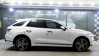 GENESIS GV70 2022