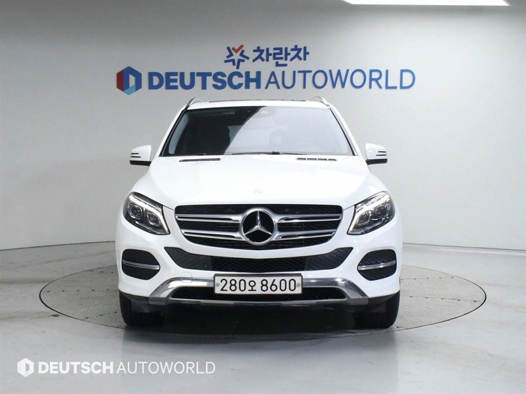 MERCEDES BENZ GLE-CLASS W166 2016