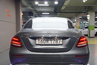 MERCEDES BENZ E-CLASS W213 2017