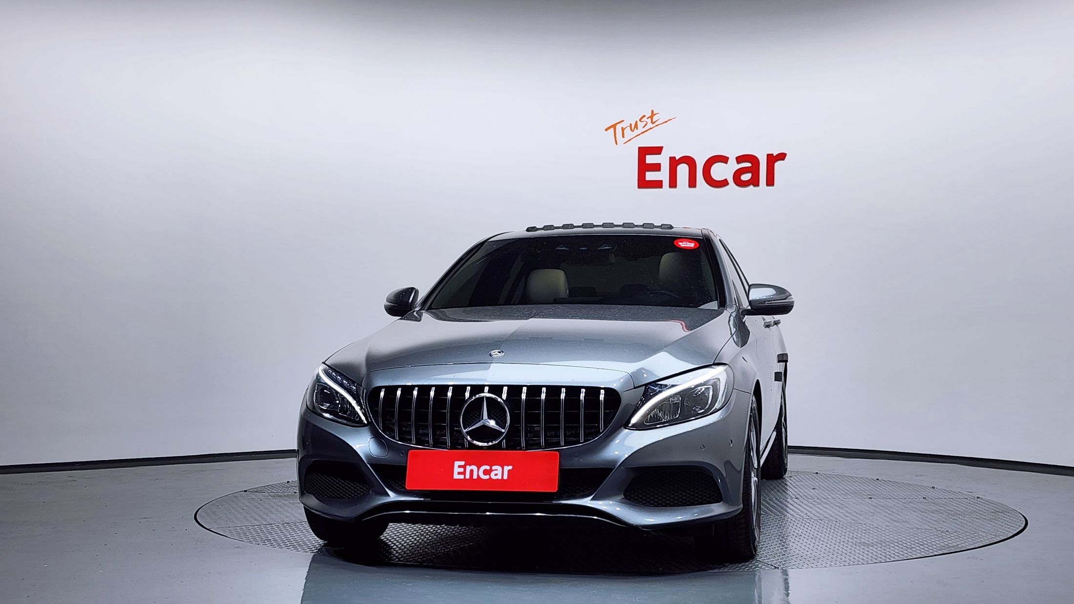 MERCEDES BENZ C-CLASS W205 2017