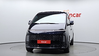 HYUNDAI STARIA 2023