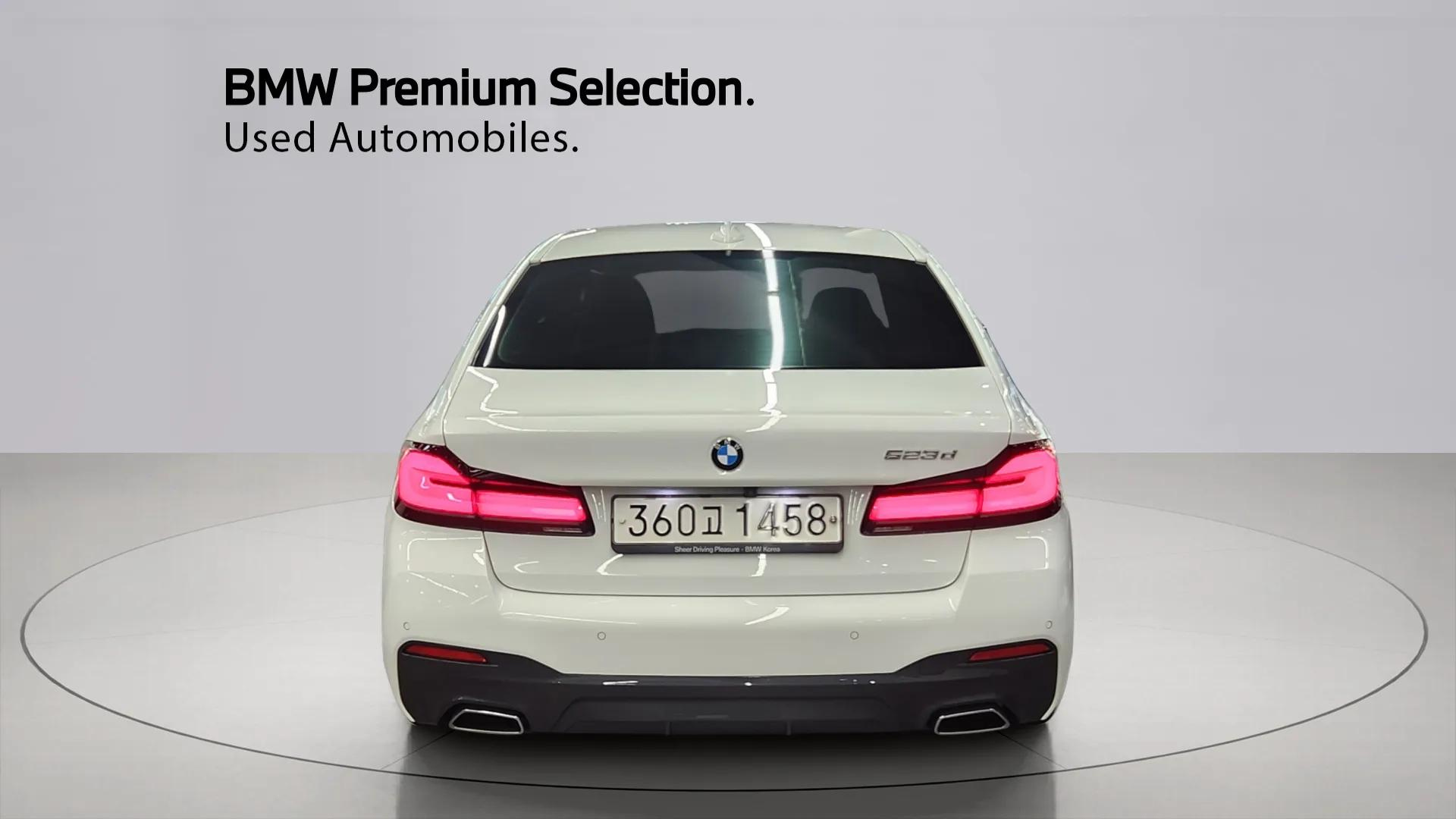 BMW 5-SERIES G30 2021