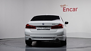 BMW 5-SERIES G30 2018