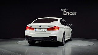 BMW 5-SERIES G30 2020