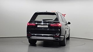 BMW X7 G07 2019