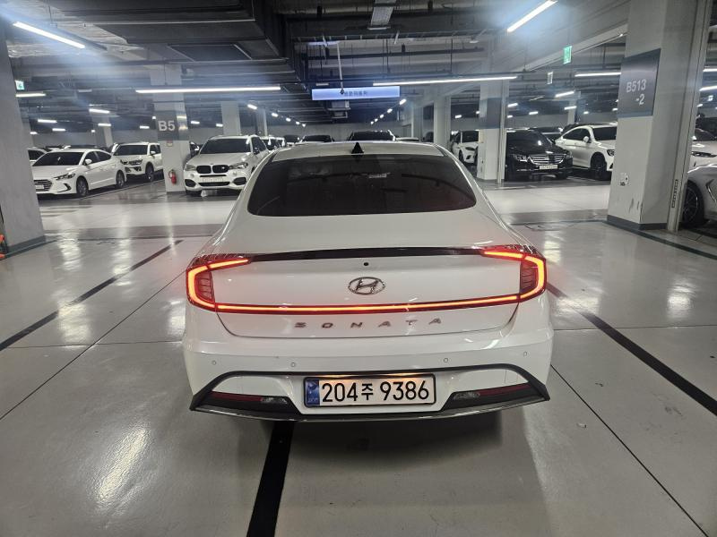 HYUNDAI SONATA HYBRID DN8 2022