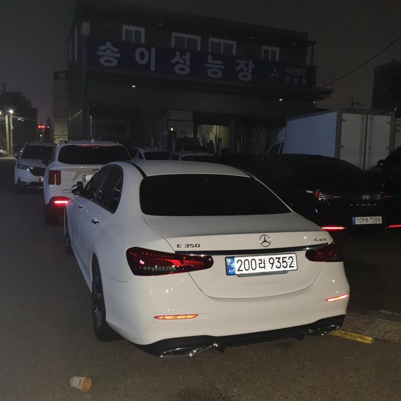 MERCEDES BENZ E-CLASS W213 2023