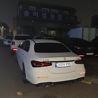 MERCEDES BENZ E-CLASS W213 2023