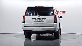 CADILLAC ESCALADE 2018