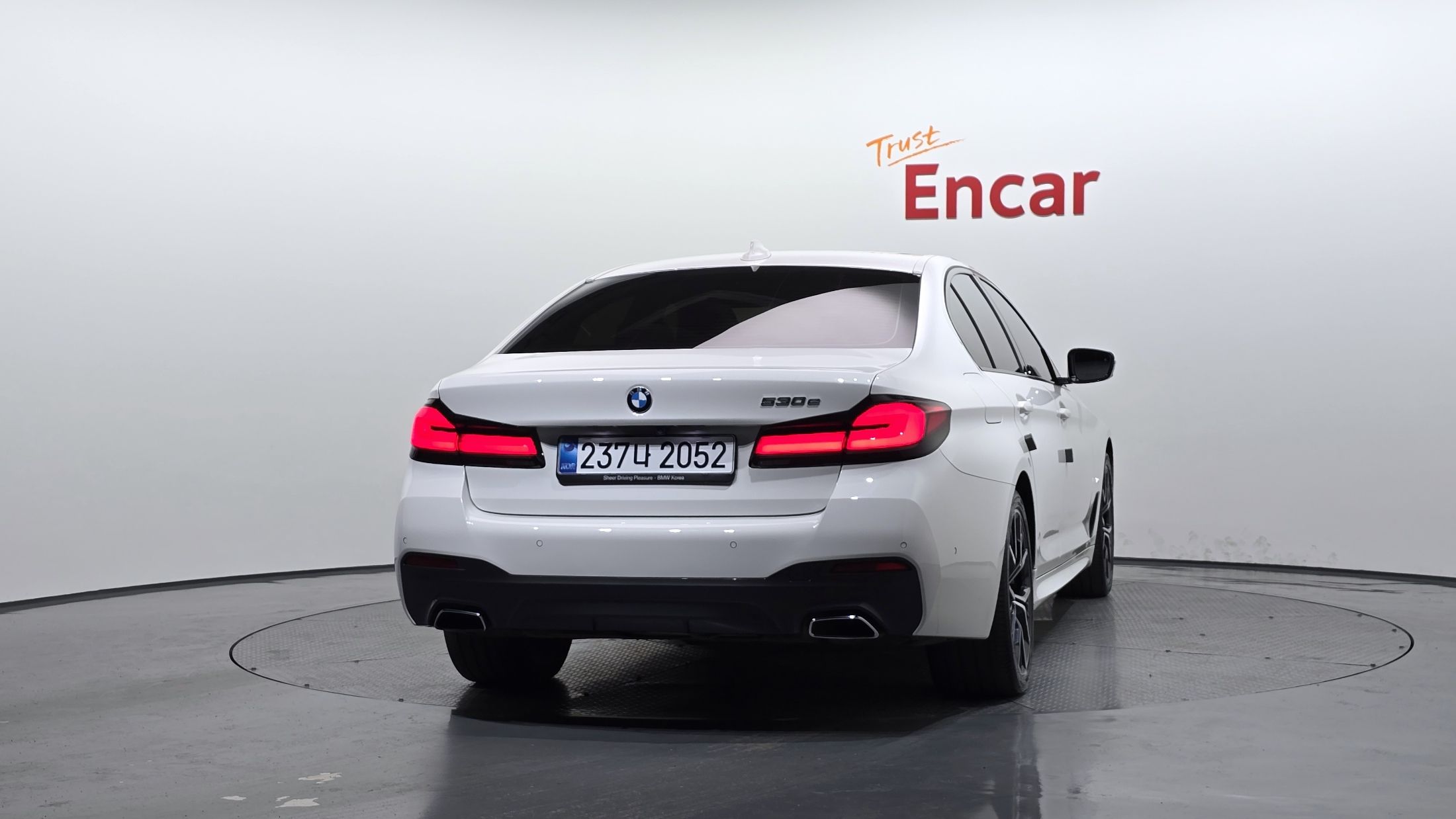 BMW 5-SERIES G30 2021