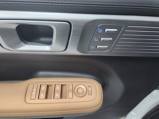 HYUNDAI SANTAFE MX5 2023