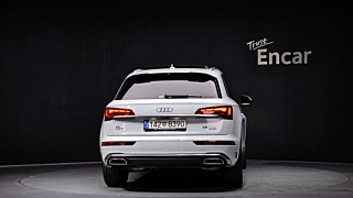 AUDI Q5 FY 2022