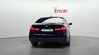 BMW 5-SERIES G30 2022