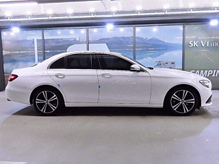 MERCEDES BENZ E-CLASS W213 2020