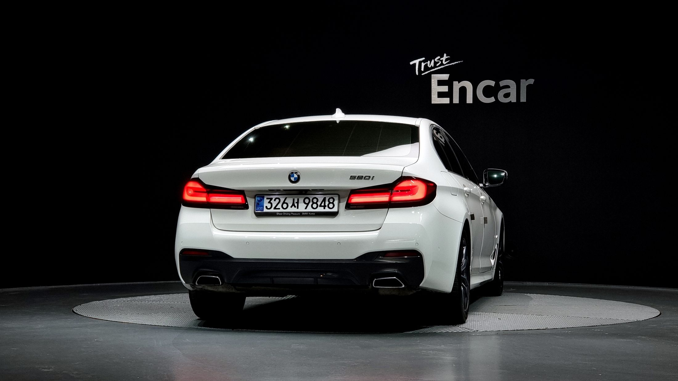 BMW 5-SERIES G30 2020