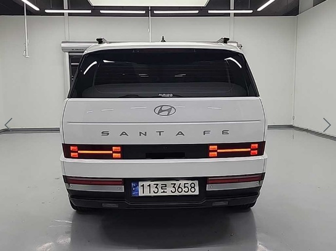 HYUNDAI SANTAFE MX5 2023