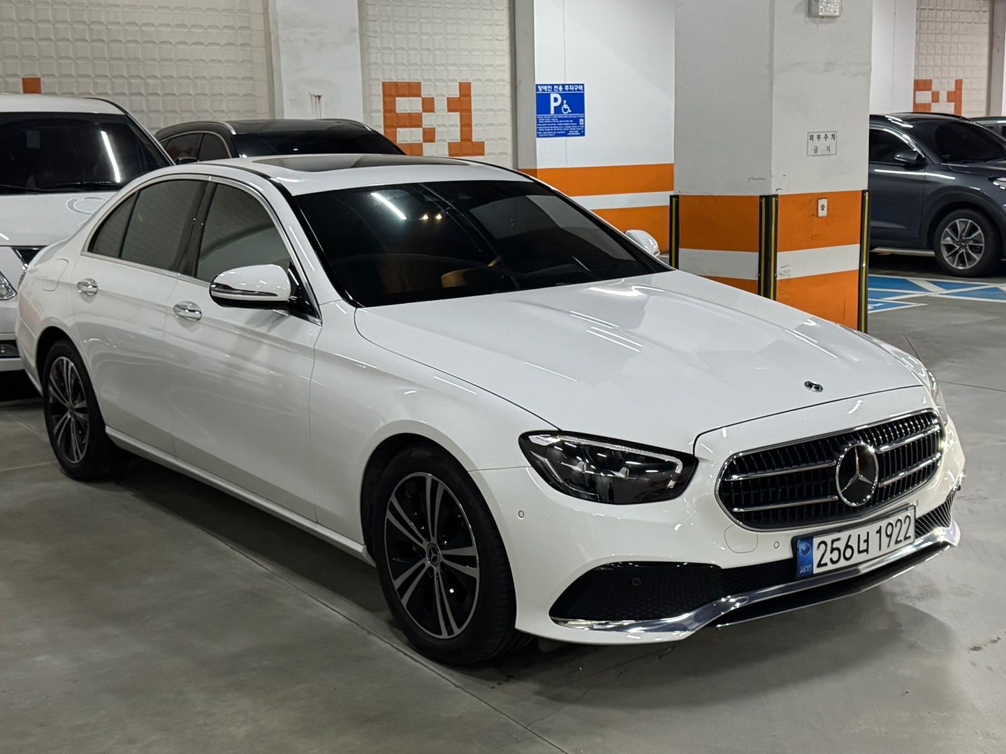 MERCEDES BENZ E-CLASS W213 2021