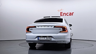 VOLVO S90 2020