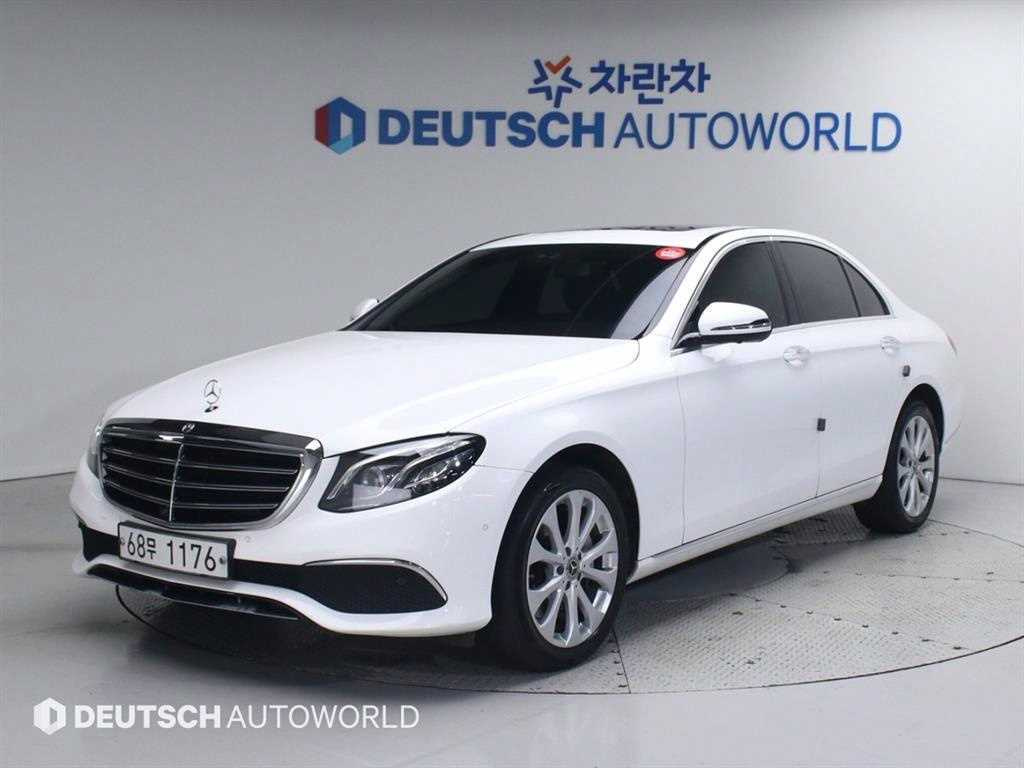 MERCEDES BENZ E-CLASS W213 2017