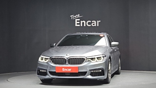 BMW 5-SERIES G30 2018