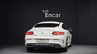 MERCEDES BENZ C-CLASS W205 2020