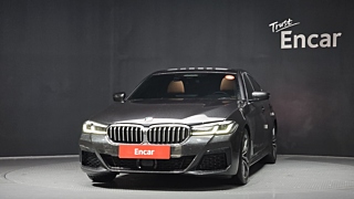 BMW 5-SERIES G30 2023