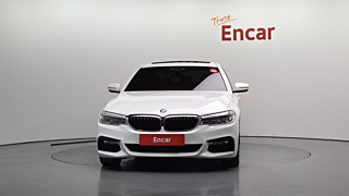 BMW 5-SERIES G30 2018