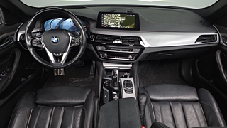 BMW 5-SERIES G30 2018