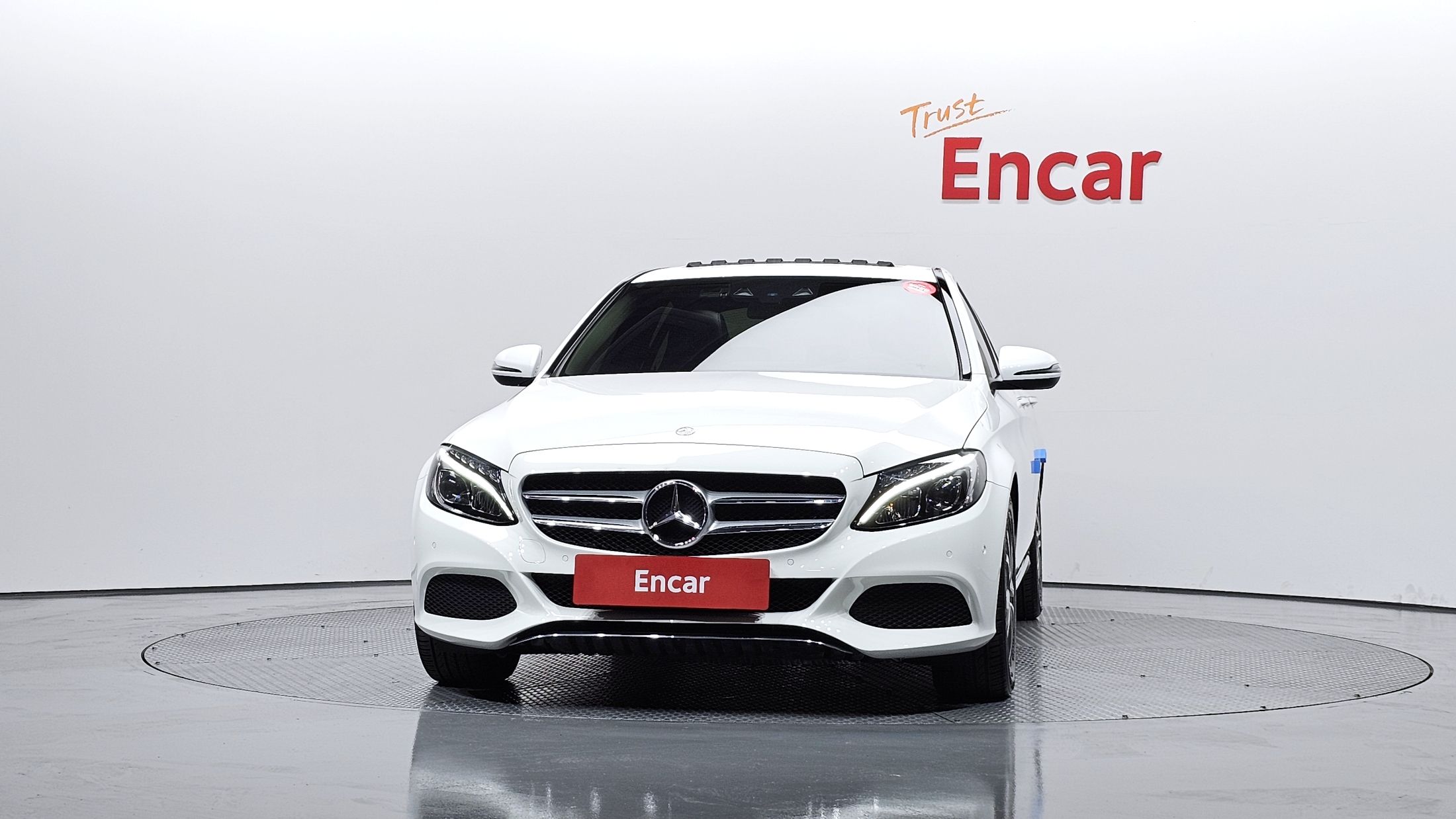 MERCEDES BENZ C-CLASS W205 2016