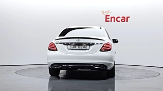 MERCEDES BENZ C-CLASS W205 2016