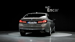 BMW 5-SERIES G30 2022