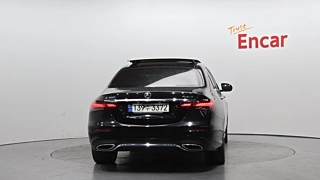 MERCEDES BENZ E-CLASS W213 2021