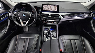 BMW 5-SERIES G30 2020