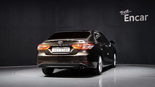 TOYOTA CAMRY XV70 2018