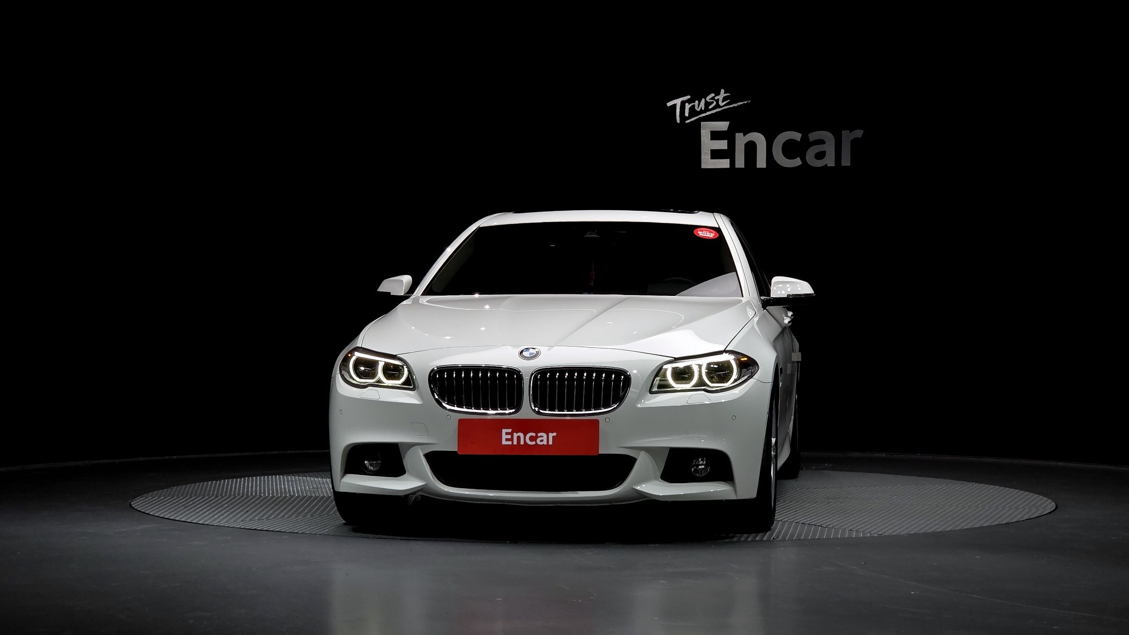 BMW 5-SERIES F10 2016