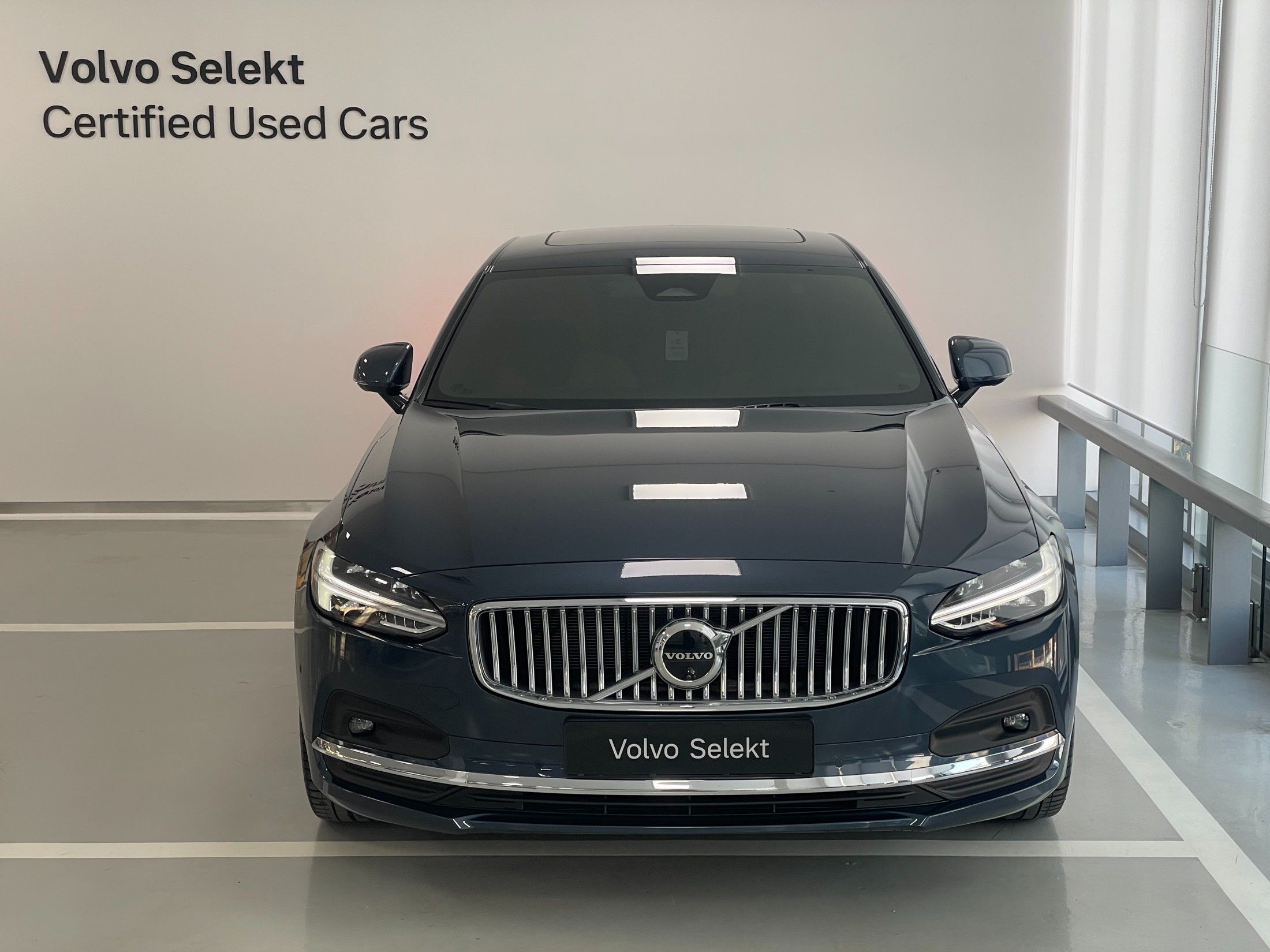 VOLVO S90 2024