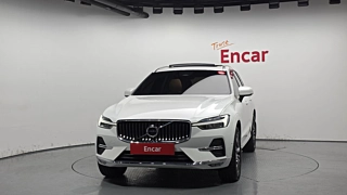 VOLVO XC60 2022