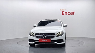 MERCEDES BENZ E-CLASS W213 2017